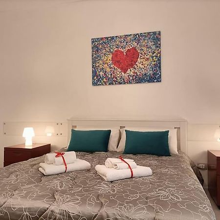 Fashion Cathedral Apartment, Centro Storico Napoli Екстер'єр фото