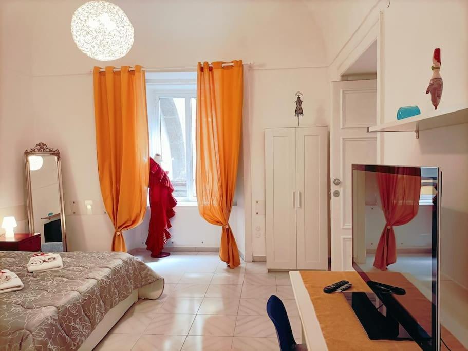 Fashion Cathedral Apartment, Centro Storico Napoli Екстер'єр фото