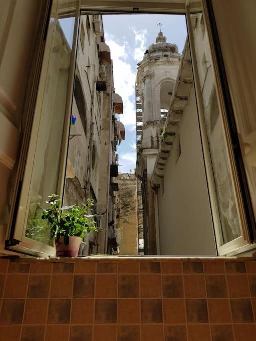 Fashion Cathedral Apartment, Centro Storico Napoli Екстер'єр фото